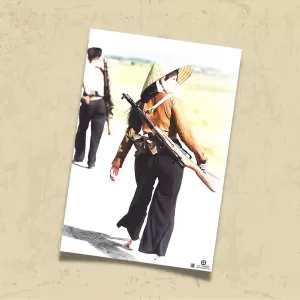 POSTER 0189 - VİETNAMLI KADIN SAVAŞÇI - FOTOĞRAF - VİETKONG - KUŞE KAĞIT (33X48)